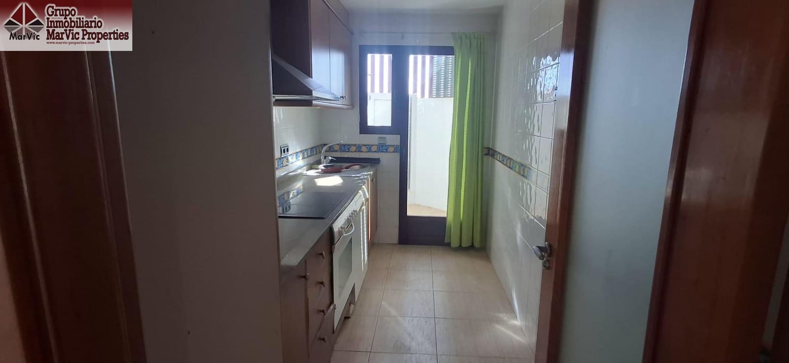 2 makuuhuone Asunto myytävänä paikassa Benidorm mukana uima-altaan - 244 000 € (Ref: 8783999)