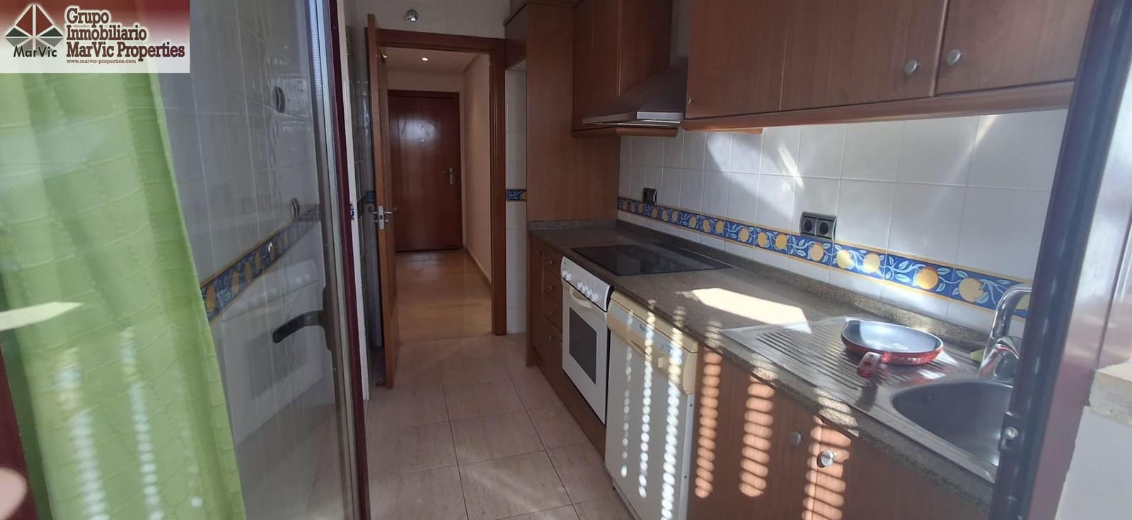 2 makuuhuone Asunto myytävänä paikassa Benidorm mukana uima-altaan - 244 000 € (Ref: 8783999)