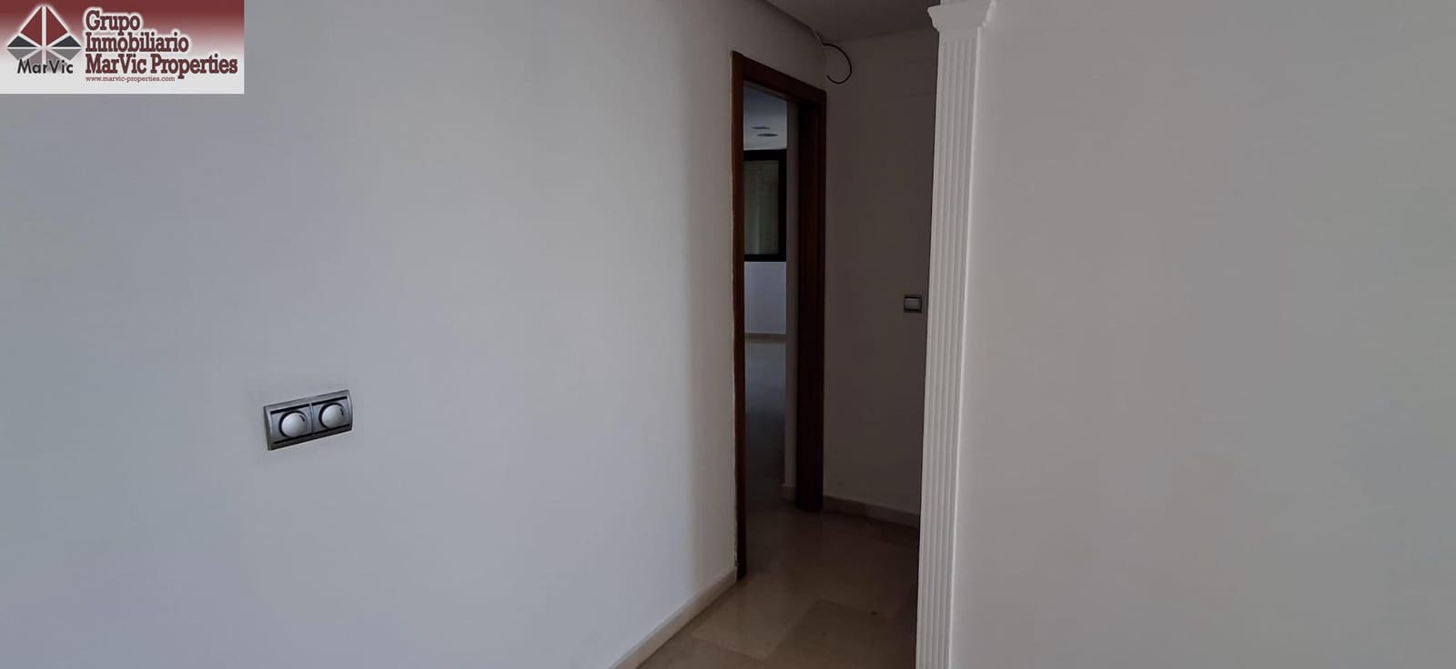 2 makuuhuone Asunto myytävänä paikassa Benidorm mukana uima-altaan - 244 000 € (Ref: 8783999)