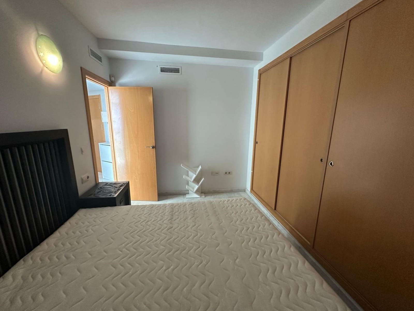 Apartamento de 2 habitaciones en Benidorm en venta con piscina garaje - 330.000 € (Ref: 8789519)