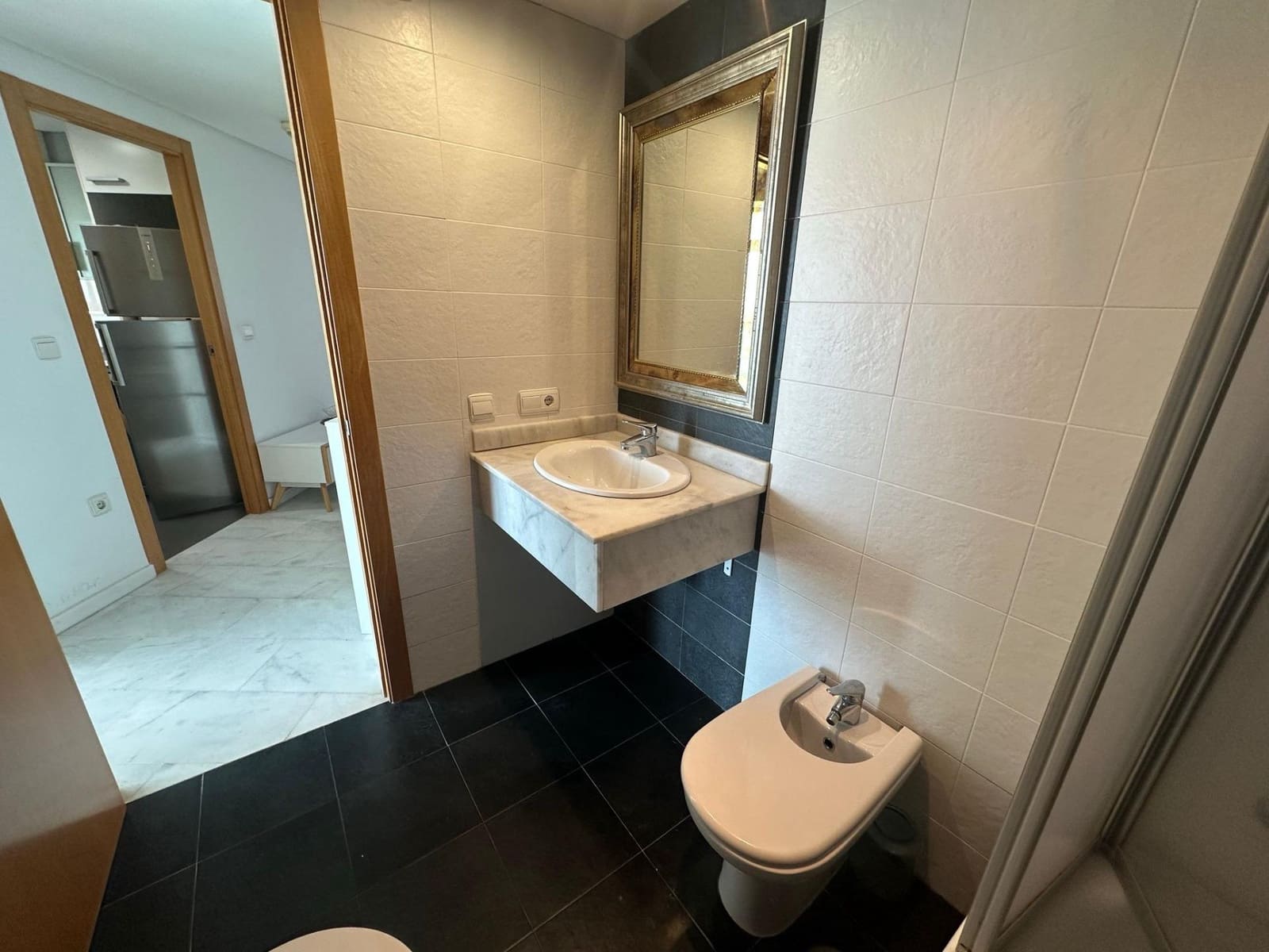 Apartamento de 2 habitaciones en Benidorm en venta con piscina garaje - 330.000 € (Ref: 8789519)