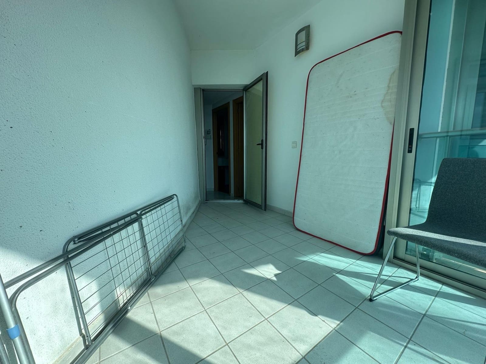 Apartamento de 2 habitaciones en Benidorm en venta con piscina garaje - 330.000 € (Ref: 8789519)