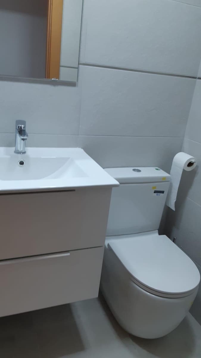 3 soveværelse Lejlighed til salg i Benidorm med swimmingpool - € 285.000 (Ref: 8798866)