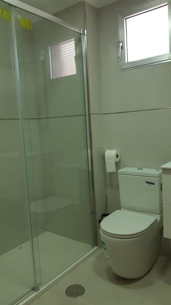 3 soveværelse Lejlighed til salg i Benidorm med swimmingpool - € 285.000 (Ref: 8798866)