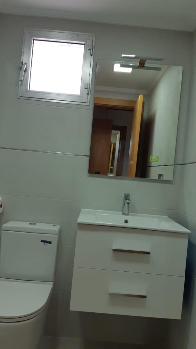 3 soveværelse Lejlighed til salg i Benidorm med swimmingpool - € 285.000 (Ref: 8798866)