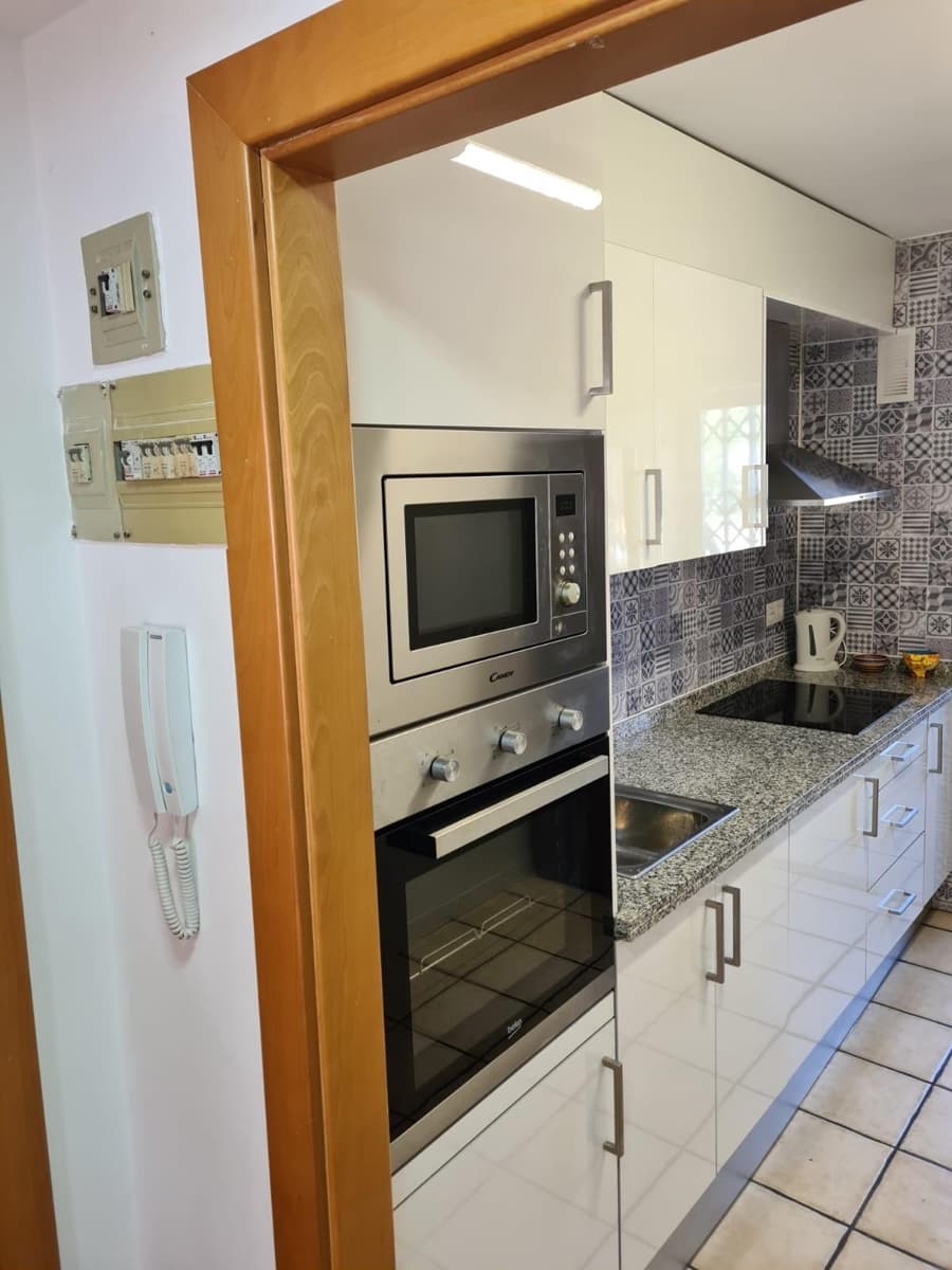 3 soveværelse Lejlighed til salg i Benidorm med swimmingpool - € 285.000 (Ref: 8798866)