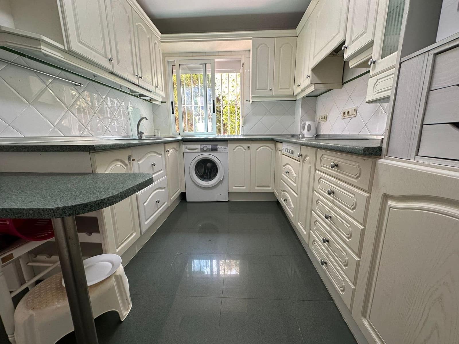 6 soveværelse Villa til salg i Benidorm med swimmingpool garage - € 480.000 (Ref: 8847356)