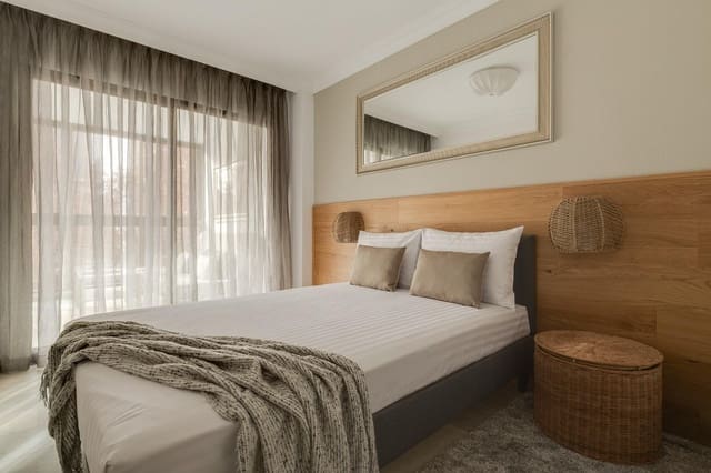 Apartamento de 1 habitación en Benidorm en venta con piscina - 270.000 € (Ref: 8854811)