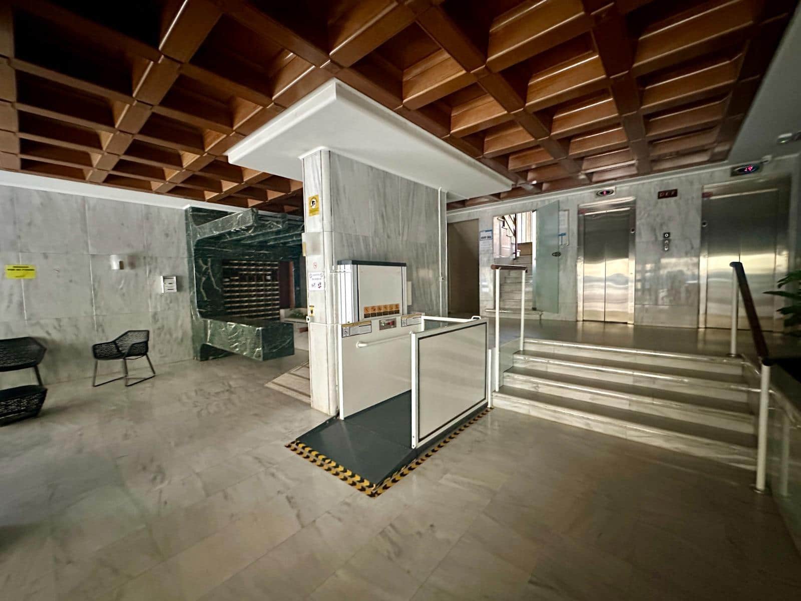 Apartamento de 1 habitación en Benidorm en venta con piscina - 270.000 € (Ref: 8854811)