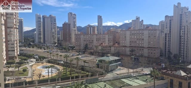 2 sovrum Lägenhet till salu i Juzgados - Plaza de Toros, Benidorm med pool - 220 000 € (Ref: 8862621)