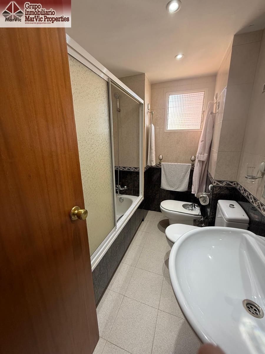 3 soverom Leilighet til salgs i Benidorm med svømmebasseng - € 480 000 (Ref: 8907530)