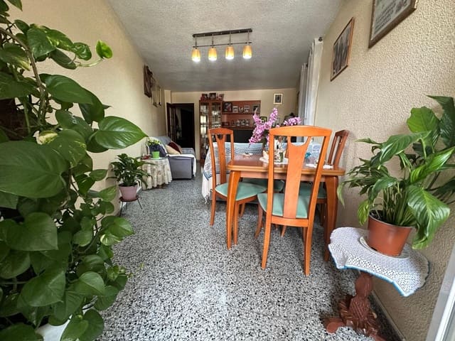 3 quarto Apartamento para venda em Poniente, Benidorm - 265 000 € (Ref: 8911149)