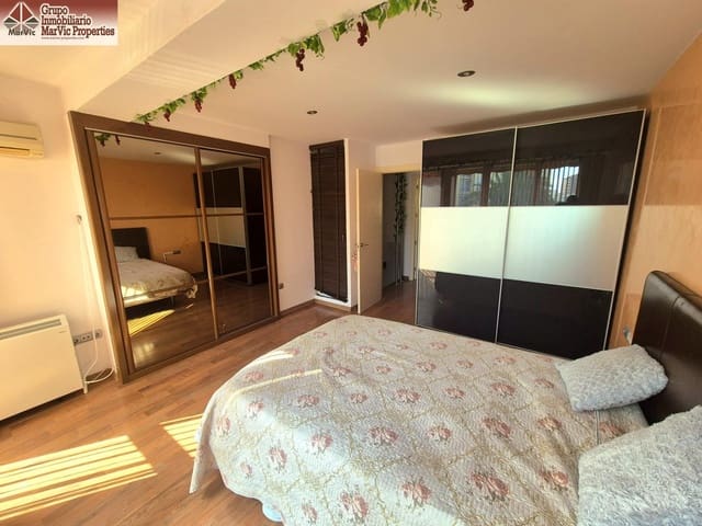 3 soveværelse Lejlighed til salg i Rincón de Loix, Benidorm med swimmingpool - € 290.000 (Ref: 8911150)