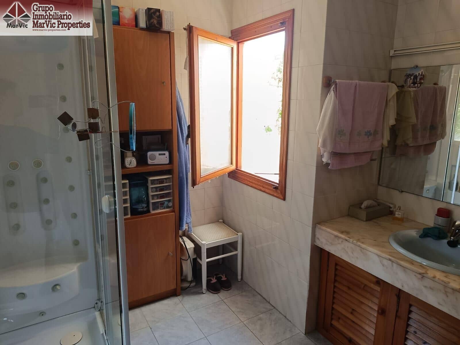 5 soveværelse Villa til salg i Benidorm med swimmingpool - € 770.000 (Ref: 8915286)