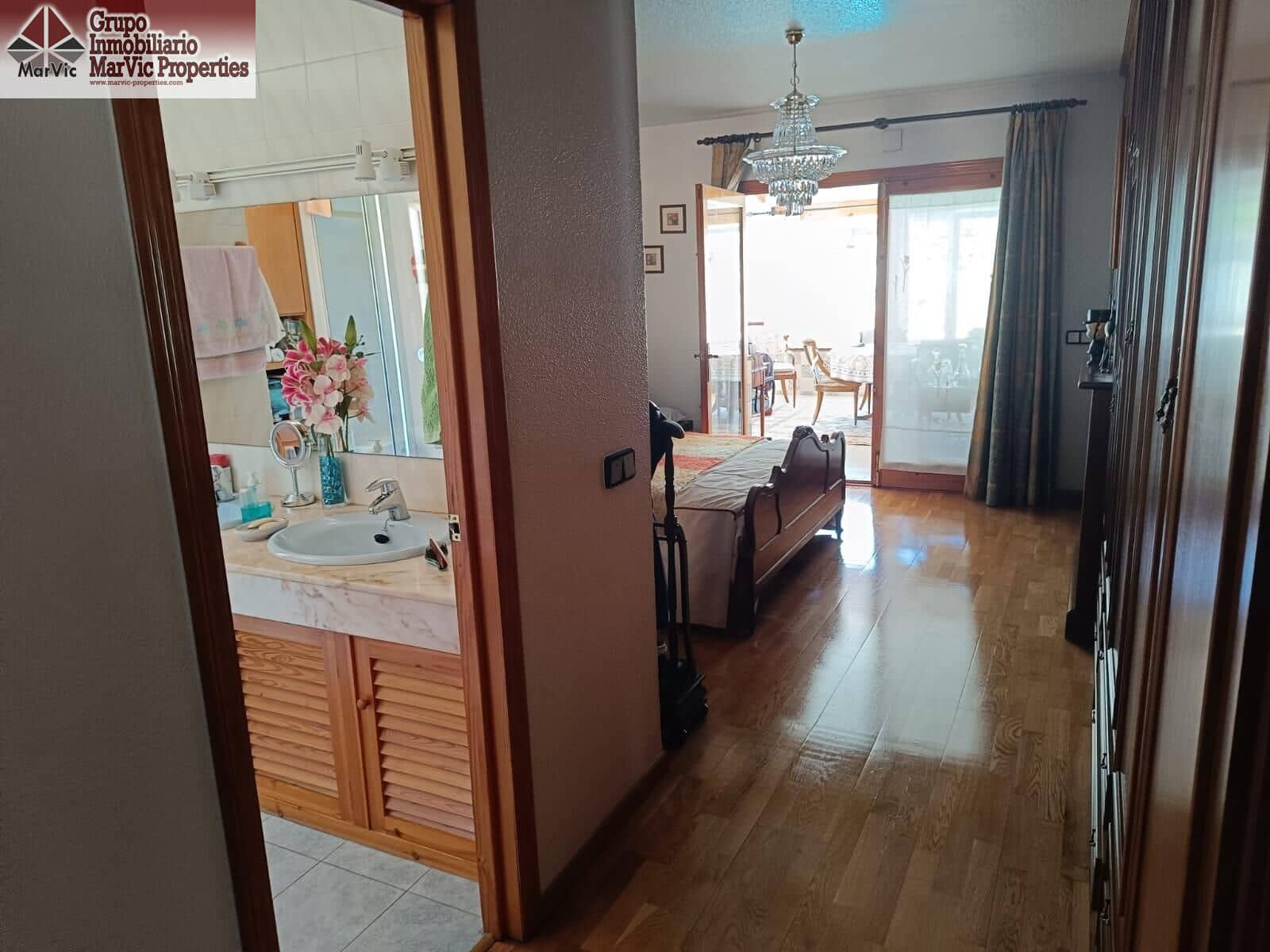 5 soveværelse Villa til salg i Benidorm med swimmingpool - € 770.000 (Ref: 8915286)