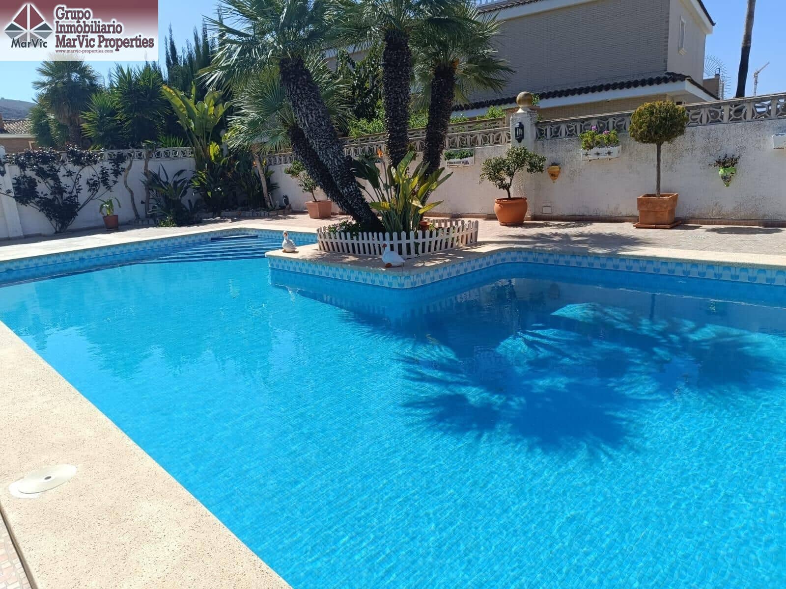 5 soveværelse Villa til salg i Benidorm med swimmingpool - € 770.000 (Ref: 8915286)