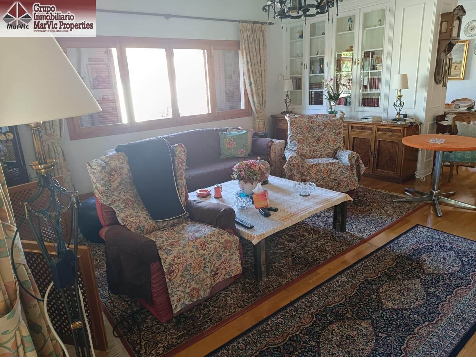 5 soveværelse Villa til salg i Benidorm med swimmingpool - € 770.000 (Ref: 8915286)