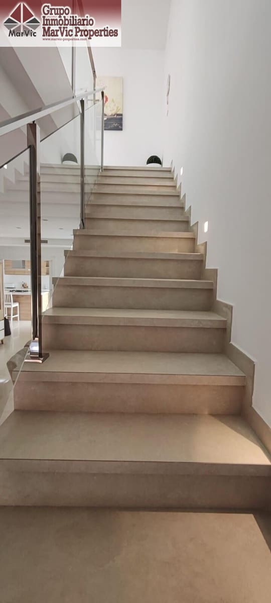 3 quarto Moradia para venda em Benidorm - 575 000 € (Ref: 8915290)