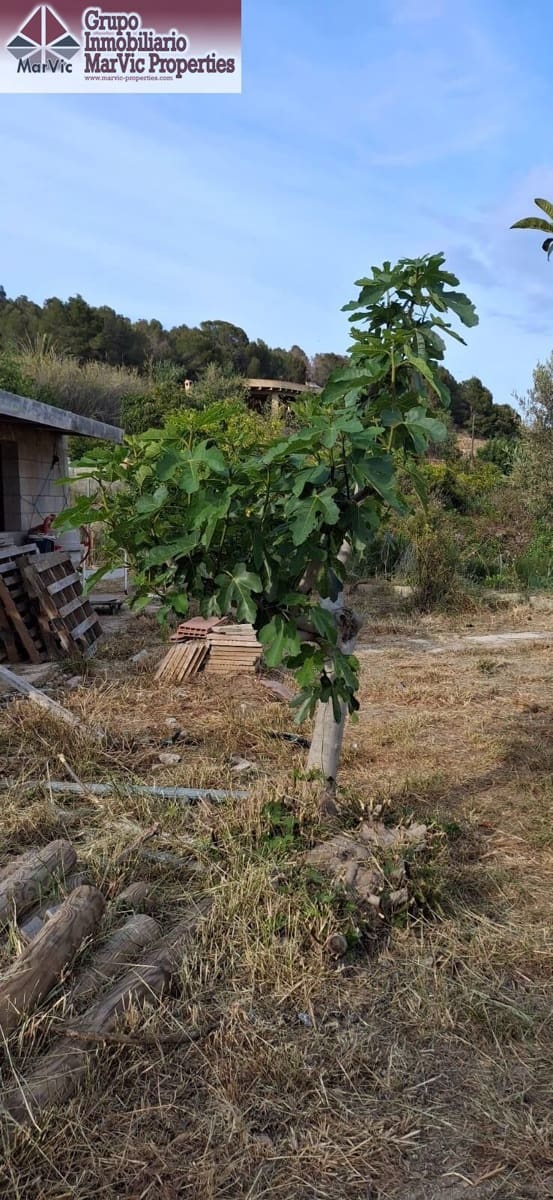 Grunde uden byggetilladelser til salg i La Nucia - € 62.500 (Ref: 8923697)