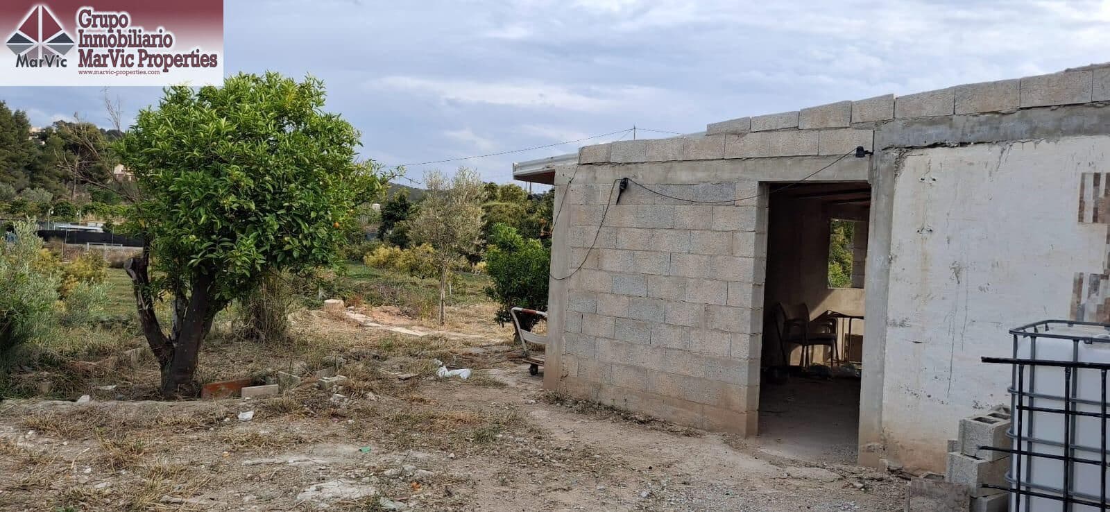 Grunde uden byggetilladelser til salg i La Nucia - € 62.500 (Ref: 8923697)