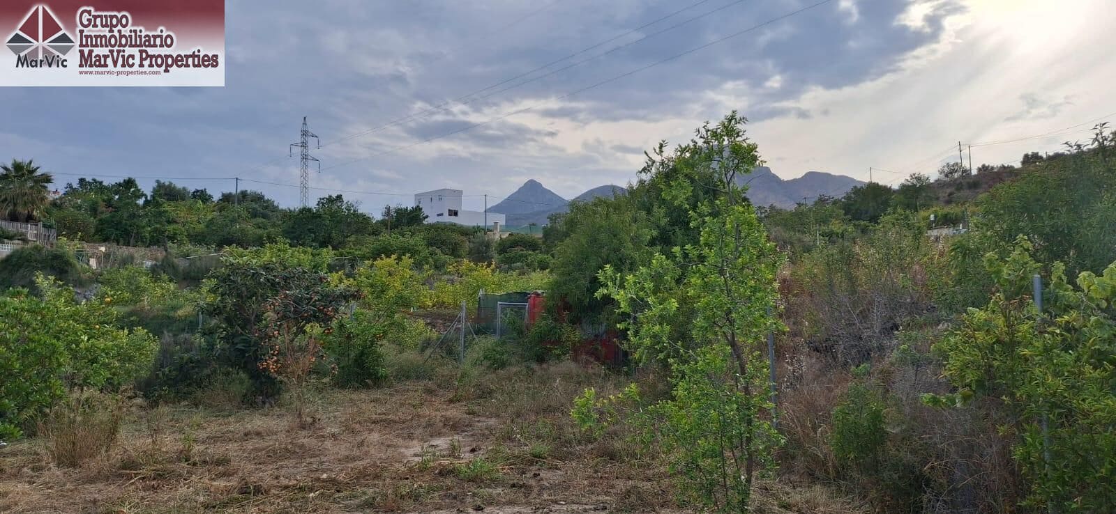 Grunde uden byggetilladelser til salg i La Nucia - € 62.500 (Ref: 8923697)