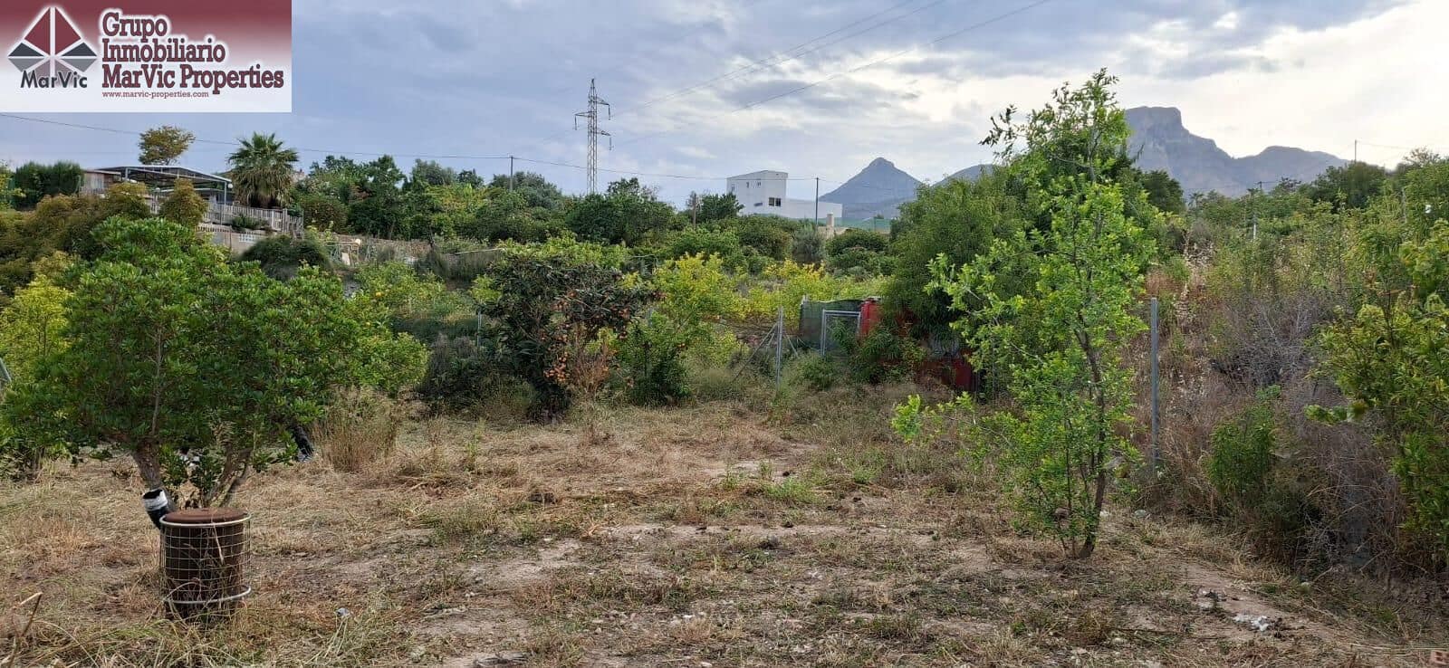 Grunde uden byggetilladelser til salg i La Nucia - € 62.500 (Ref: 8923697)