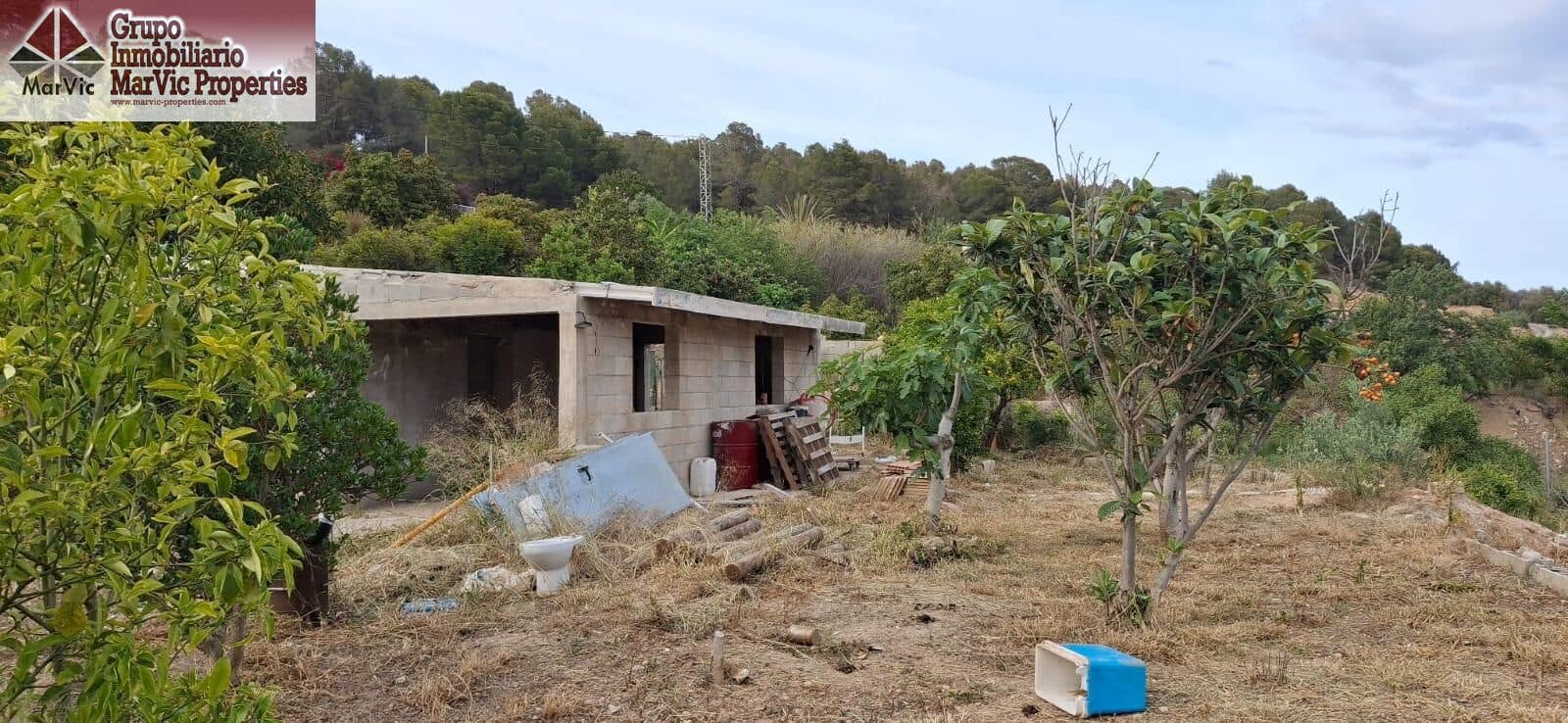 Grunde uden byggetilladelser til salg i La Nucia - € 62.500 (Ref: 8923697)