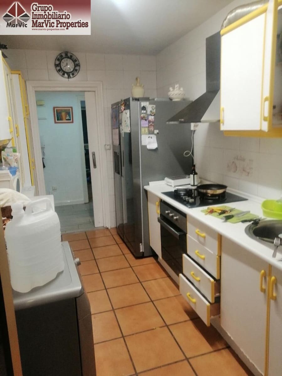 3 makuuhuone Huoneisto myytävänä paikassa Benidorm - 320 000 € (Ref: 8928831)