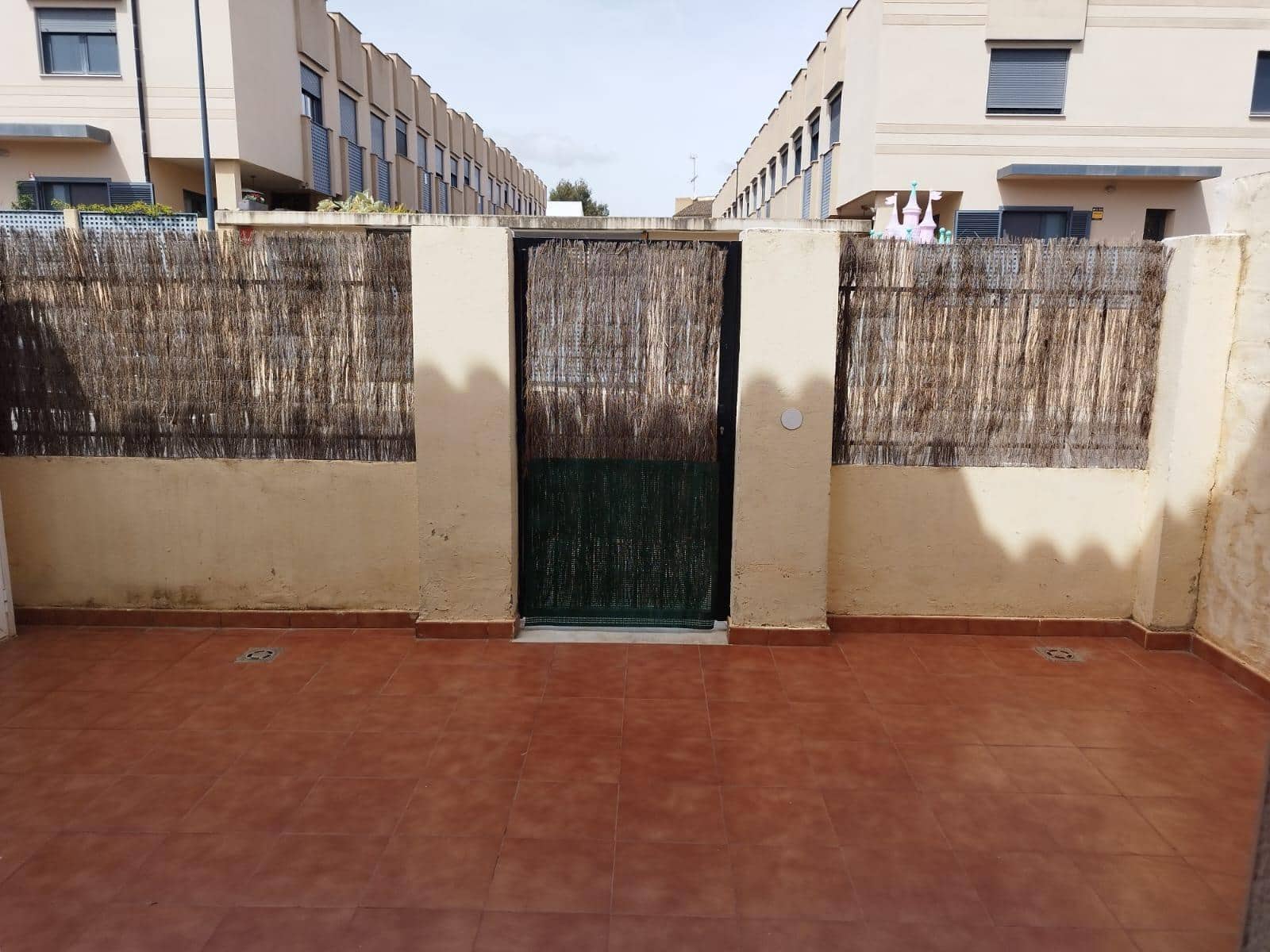 2 soveværelse Bungalow til salg i Polop med swimmingpool garage - € 220.000 (Ref: 8957152)