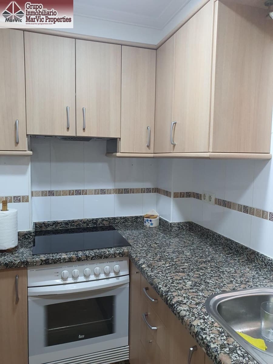 2 makuuhuone Asunto myytävänä paikassa Benidorm - 236 000 € (Ref: 8972516)