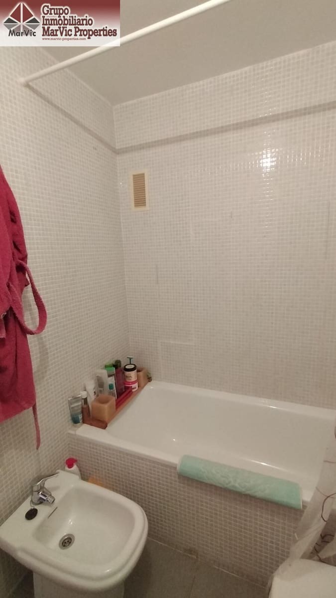 2 bedroom Apartment for sale in La Villajoyosa / Vila Joiosa with pool garage - € 225,000 (Ref: 8976195)