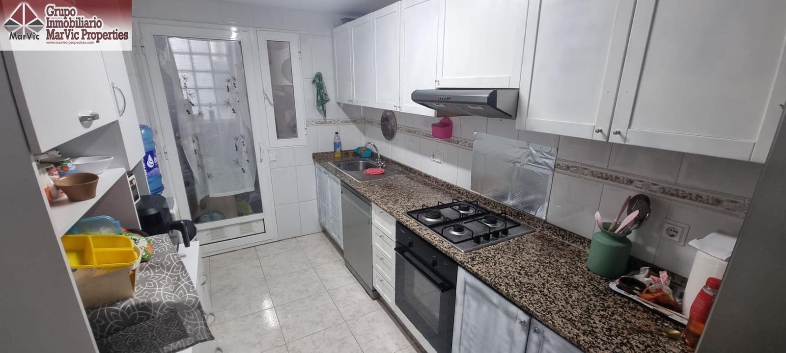 3 soveværelse Rækkehus til salg i La Nucia med garage - € 289.000 (Ref: 9002999)