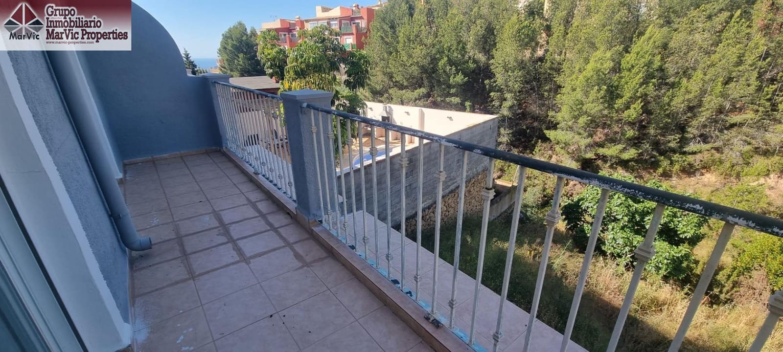 3 soveværelse Rækkehus til salg i La Nucia med garage - € 289.000 (Ref: 9002999)