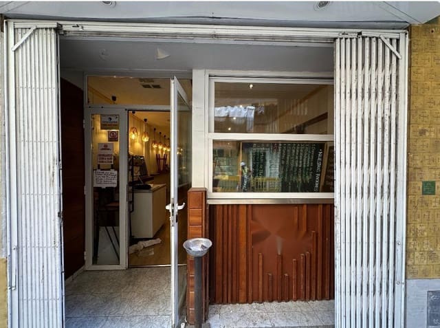 Erhverv til salg i Levante, Benidorm - € 315.000 (Ref: 9004882)