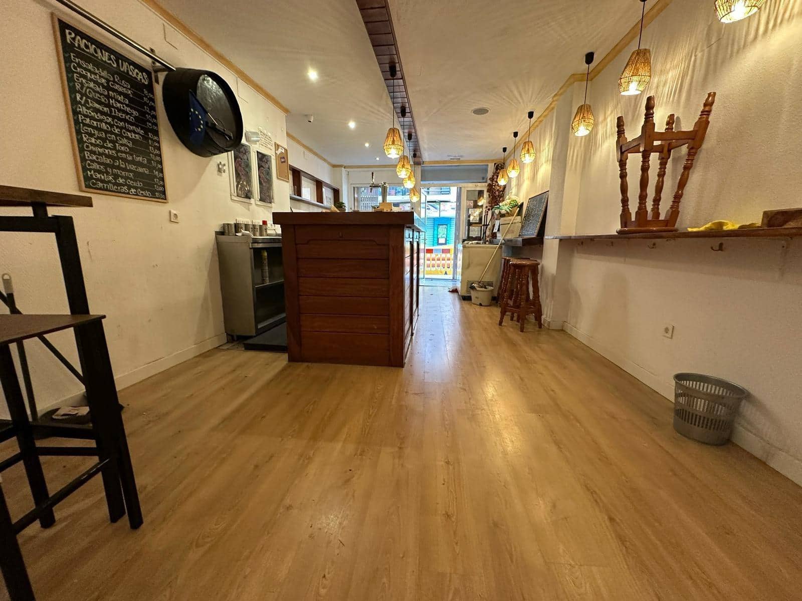 Erhverv til salg i Benidorm - € 315.000 (Ref: 9004882)