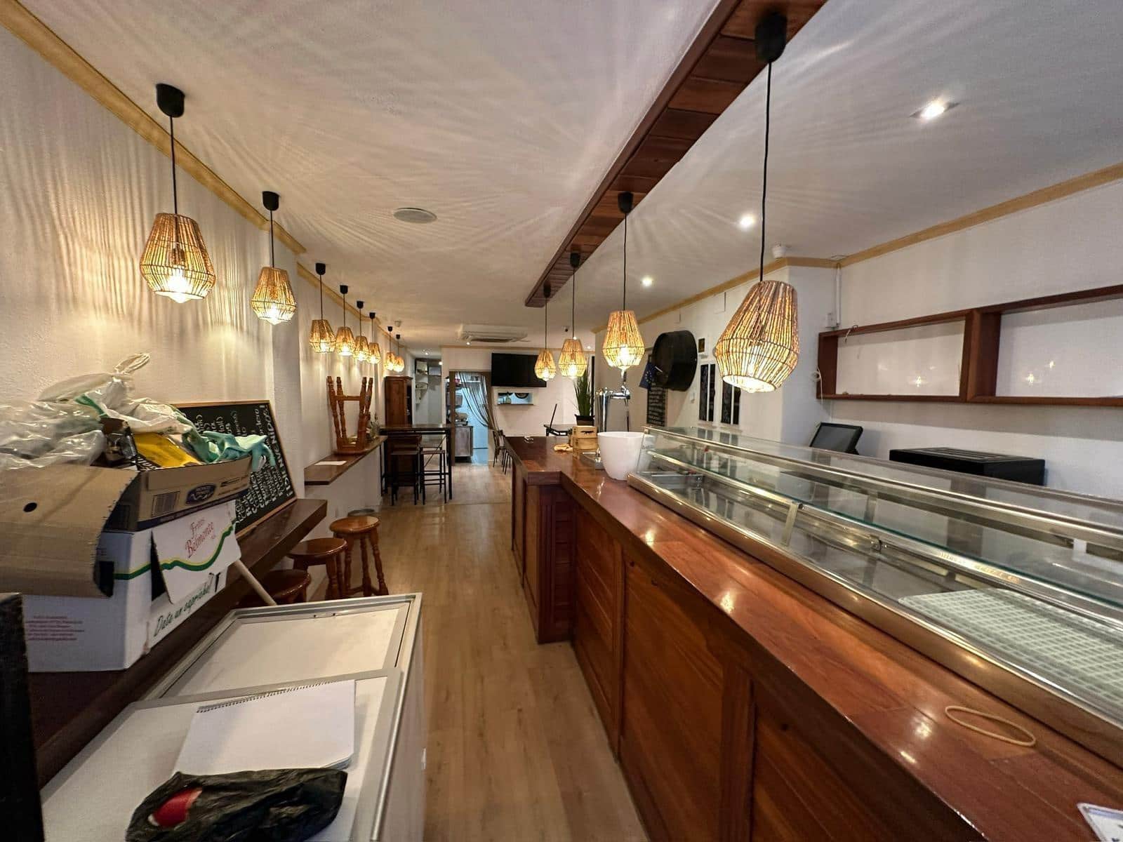 Erhverv til salg i Benidorm - € 315.000 (Ref: 9004882)