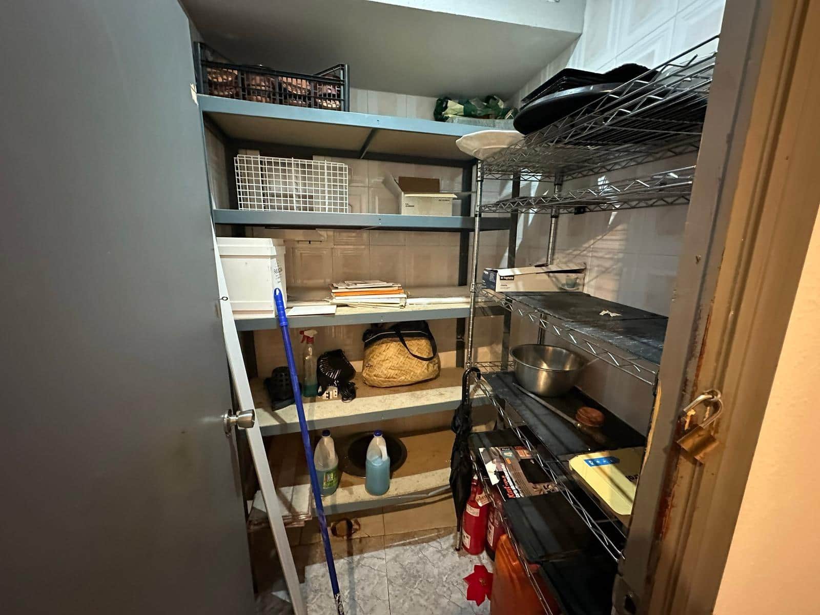 Erhverv til salg i Benidorm - € 315.000 (Ref: 9004882)