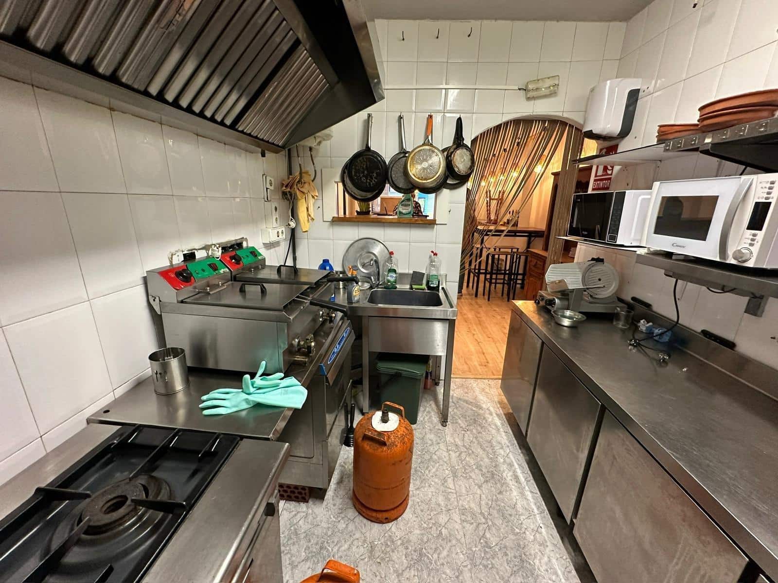 Erhverv til salg i Benidorm - € 315.000 (Ref: 9004882)