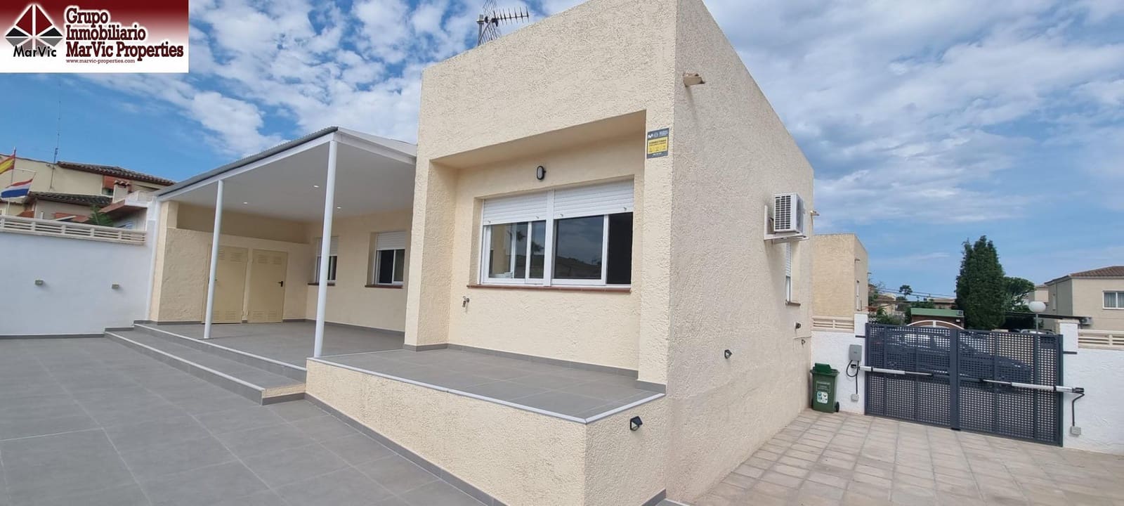 3 soveværelse Rækkehus til salg i La Nucia - € 298.000 (Ref: 9007952)