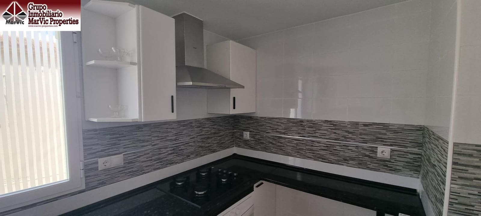 3 soveværelse Rækkehus til salg i La Nucia - € 298.000 (Ref: 9007952)