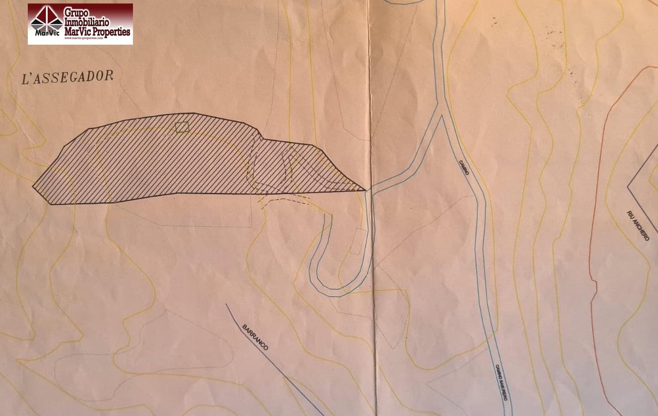 Grunde uden byggetilladelser til salg i Finestrat - € 64.000 (Ref: 9023320)