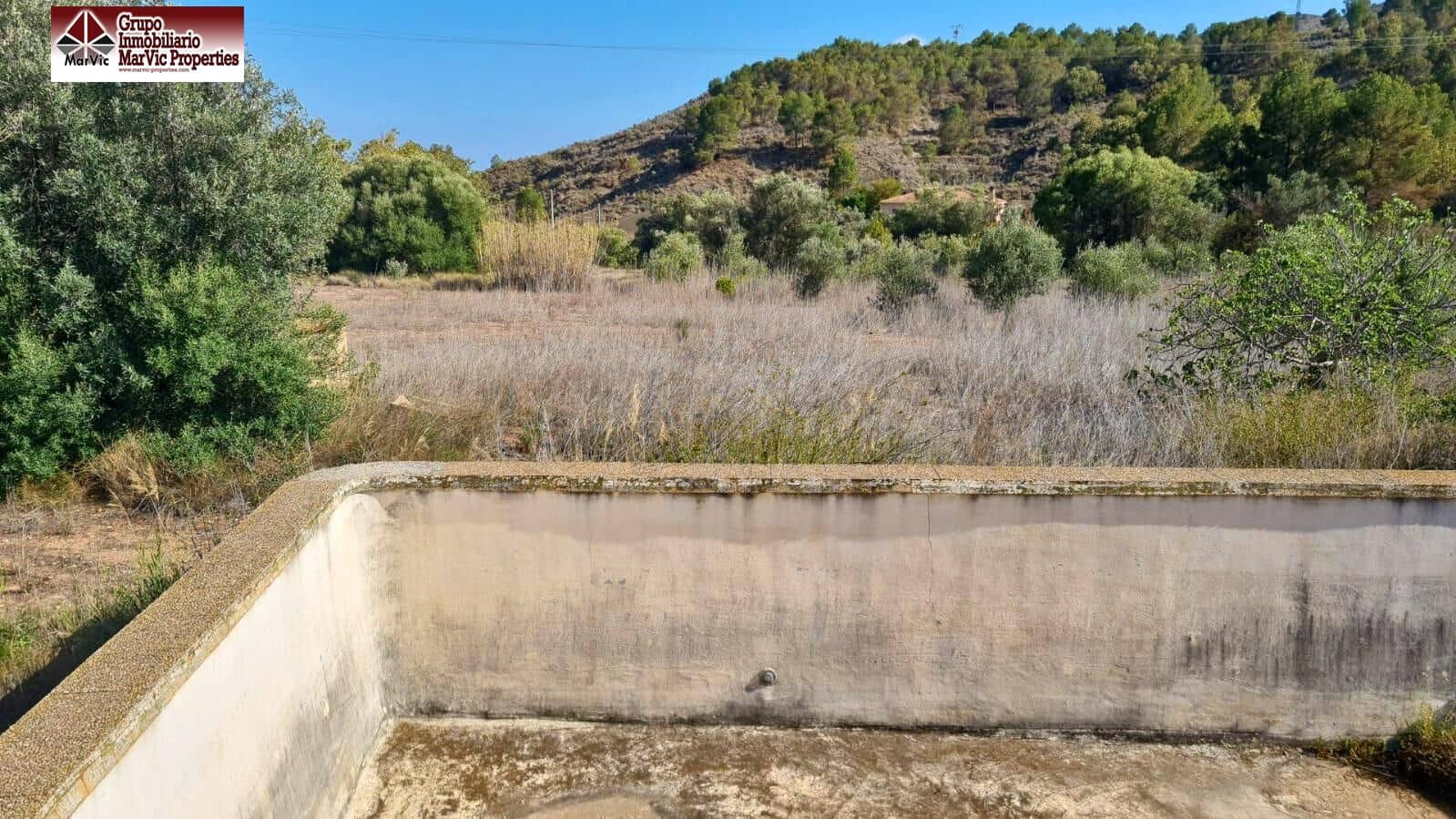 Grunde uden byggetilladelser til salg i Finestrat - € 64.000 (Ref: 9023320)