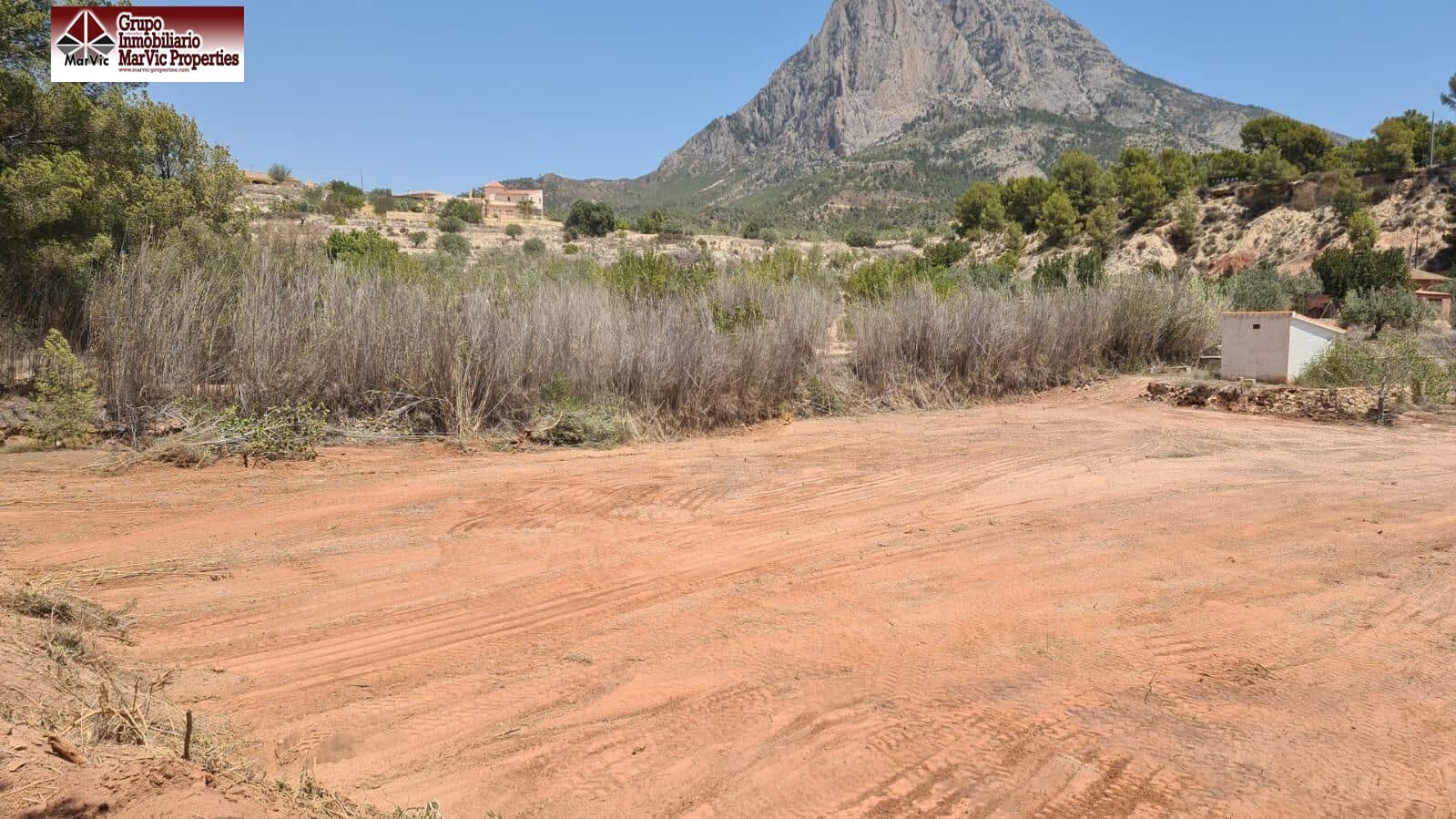 Grunde uden byggetilladelser til salg i Finestrat - € 64.000 (Ref: 9023320)