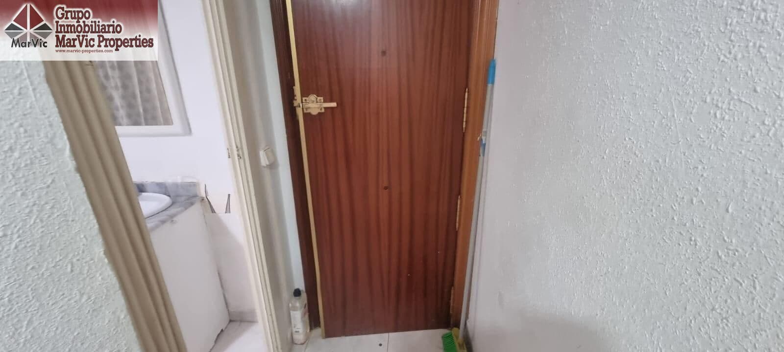 Studio til salg i Benidorm med swimmingpool - € 69.000 (Ref: 9031619)