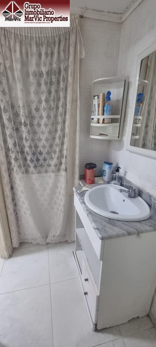 Studio à vendre à Benidorm avec piscine - 69 000 € (Ref: 9031619)