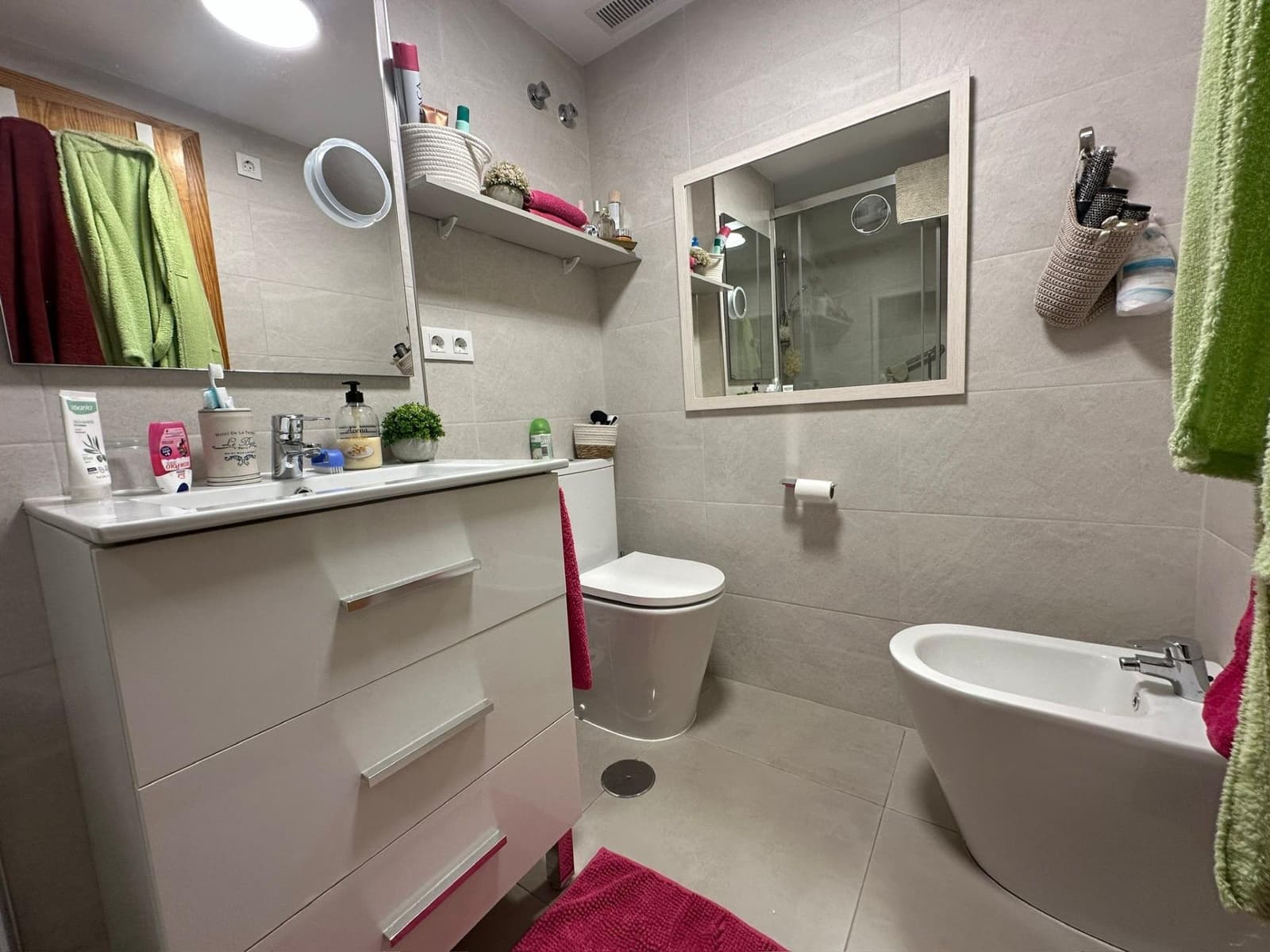 Piso de 4 habitaciones en Benidorm en venta con garaje - 295.000 € (Ref: 9031621)