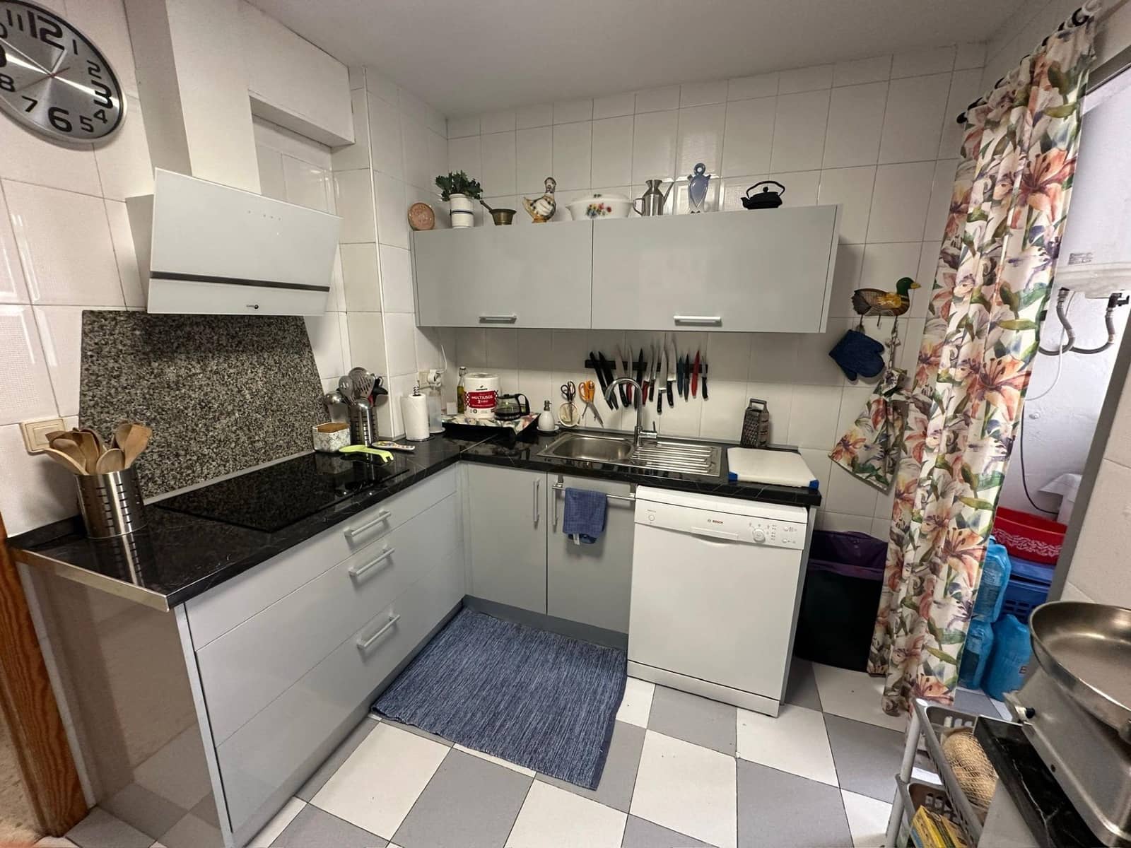 Piso de 4 habitaciones en Benidorm en venta con garaje - 295.000 € (Ref: 9031621)