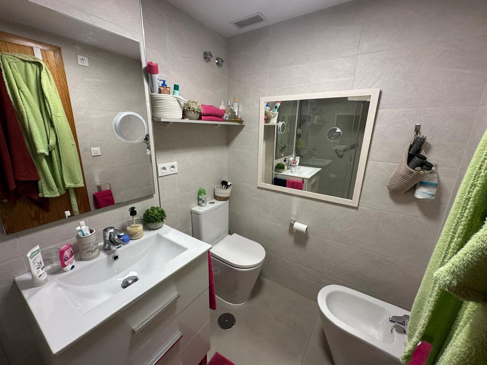 Piso de 4 habitaciones en Benidorm en venta con garaje - 295.000 € (Ref: 9031621)