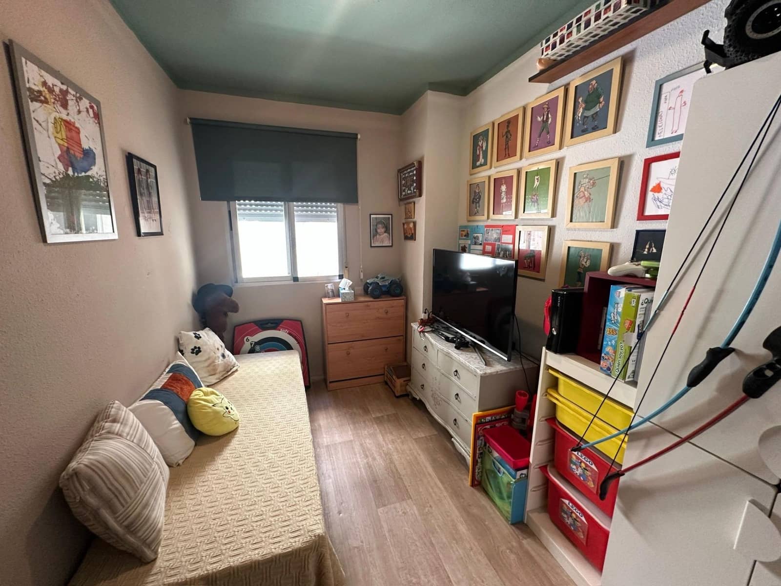 Piso de 4 habitaciones en Benidorm en venta con garaje - 295.000 € (Ref: 9031621)