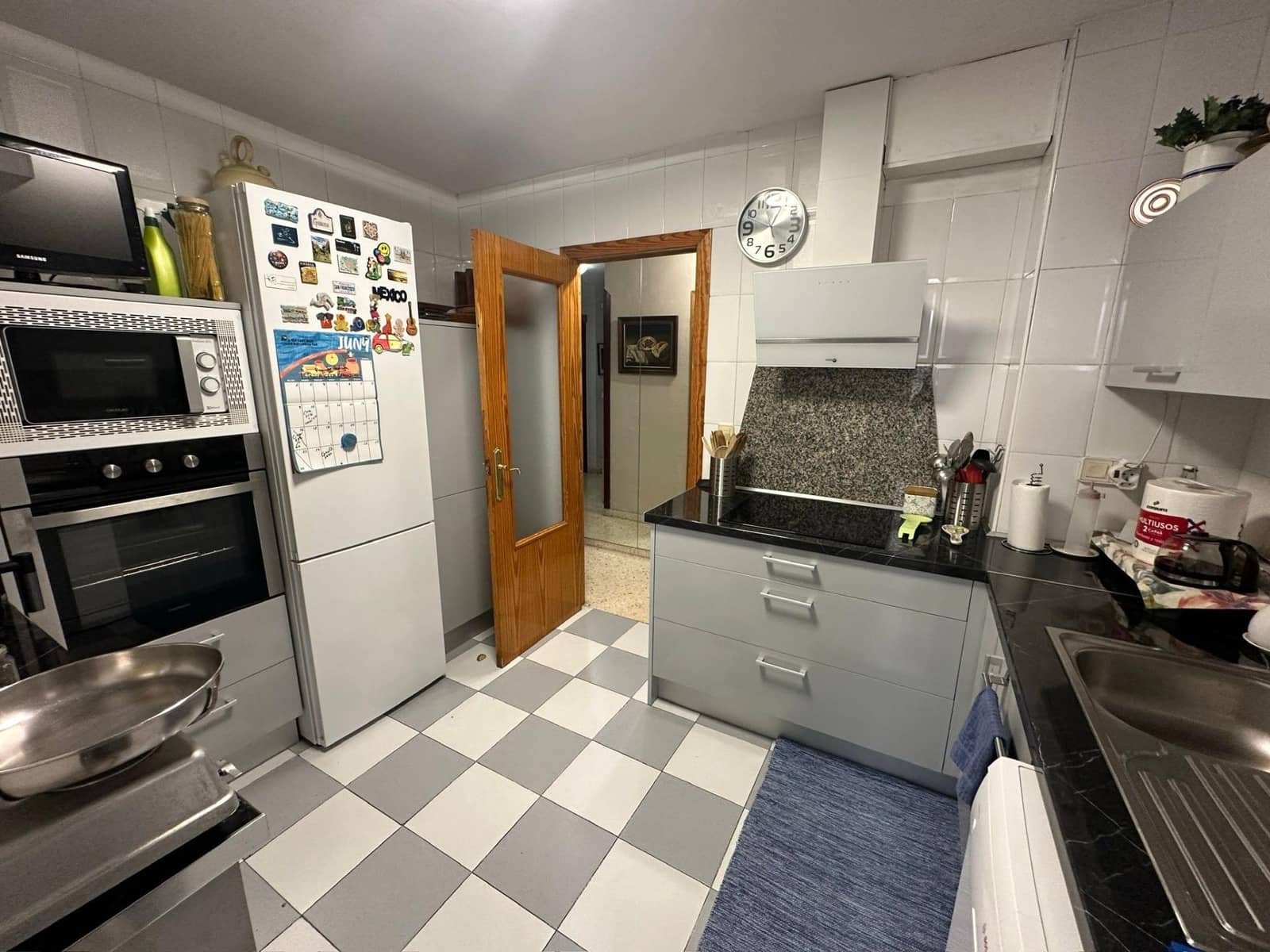 Piso de 4 habitaciones en Benidorm en venta con garaje - 295.000 € (Ref: 9031621)